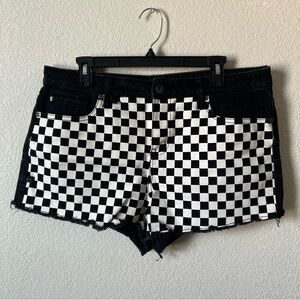 Blackheart shorts